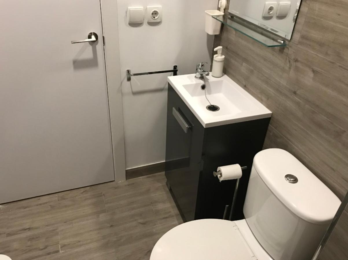 Pequeno Alojamiento Con Mini Piscina - No Climatizada 瓦伦西亚 外观 照片